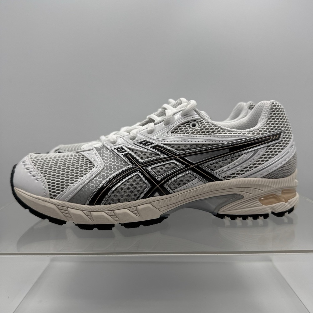 Brand New Asics Gel-DS Trainer 14 1203A607-105 White Honey Beige Men's Size 9